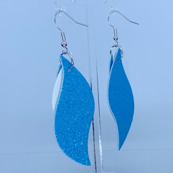 Faux Dangle Earrings Triple layered Sparkle - Picture 7 of 9